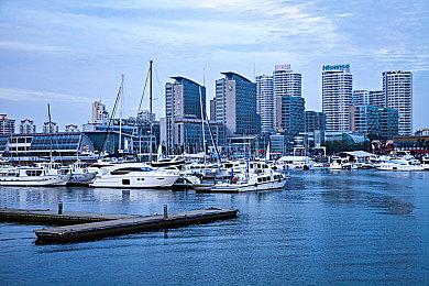 《战锤40K：暗潮》现已正式发售